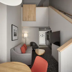 Alberta hotels &amp; apartments, all accommodations in Alberta