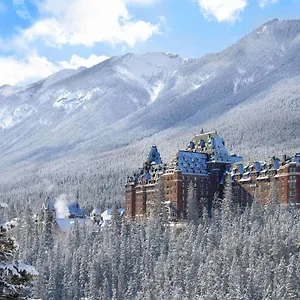 Alberta hotels &amp; apartments, all accommodations in Alberta