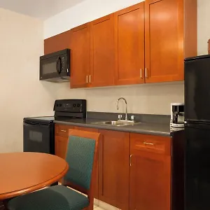 Alberta hotels &amp; apartments, all accommodations in Alberta